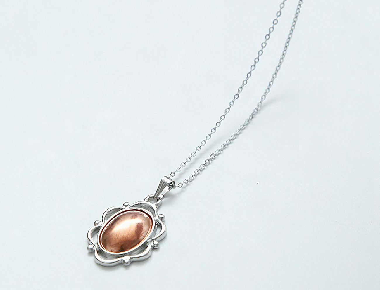Pendant Design 1697